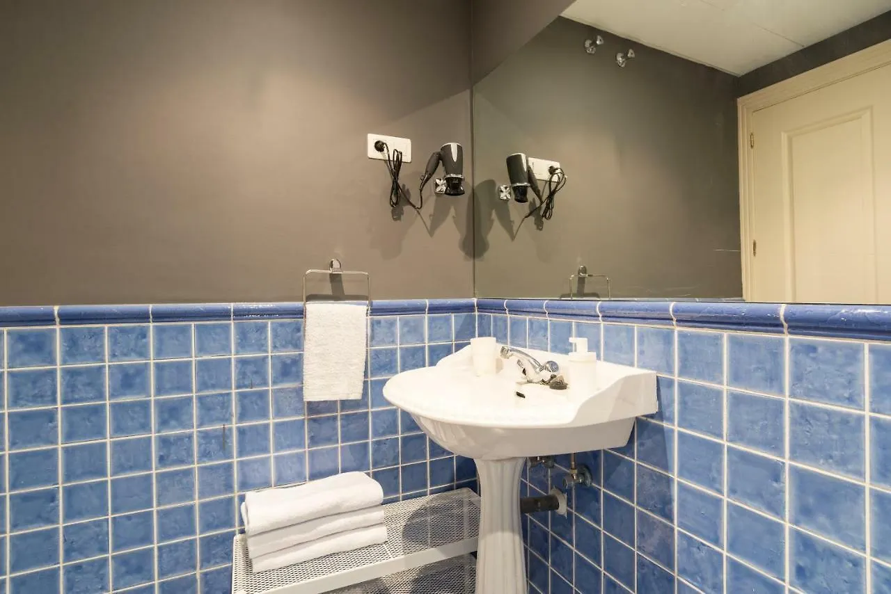 公寓 Gr0-Quiet Apartment, Private Backyard, Walk To Old Town 马拉加